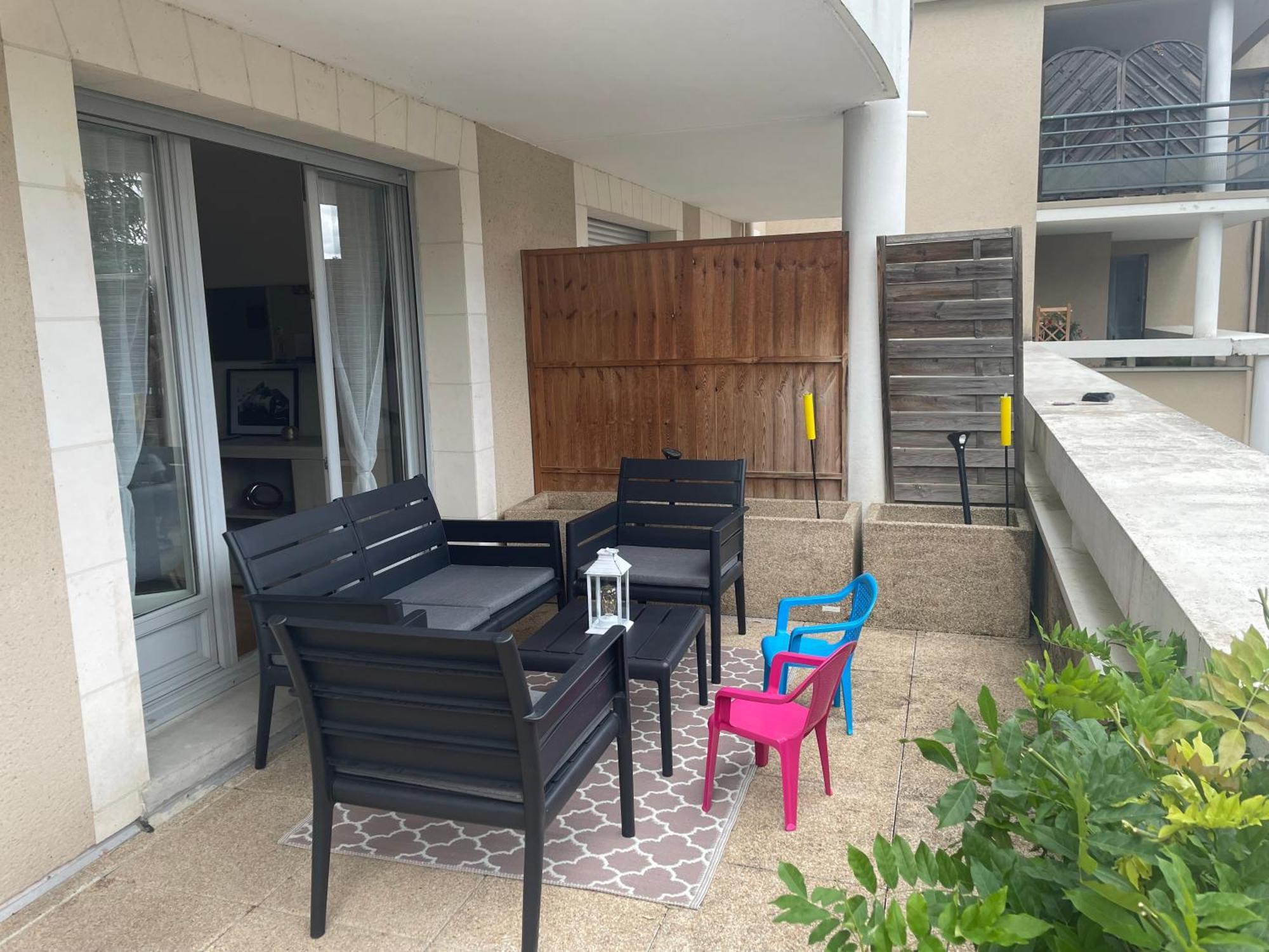 Appartement Avec Parking & Linge Inclus & Local Velos Blois Ngoại thất bức ảnh