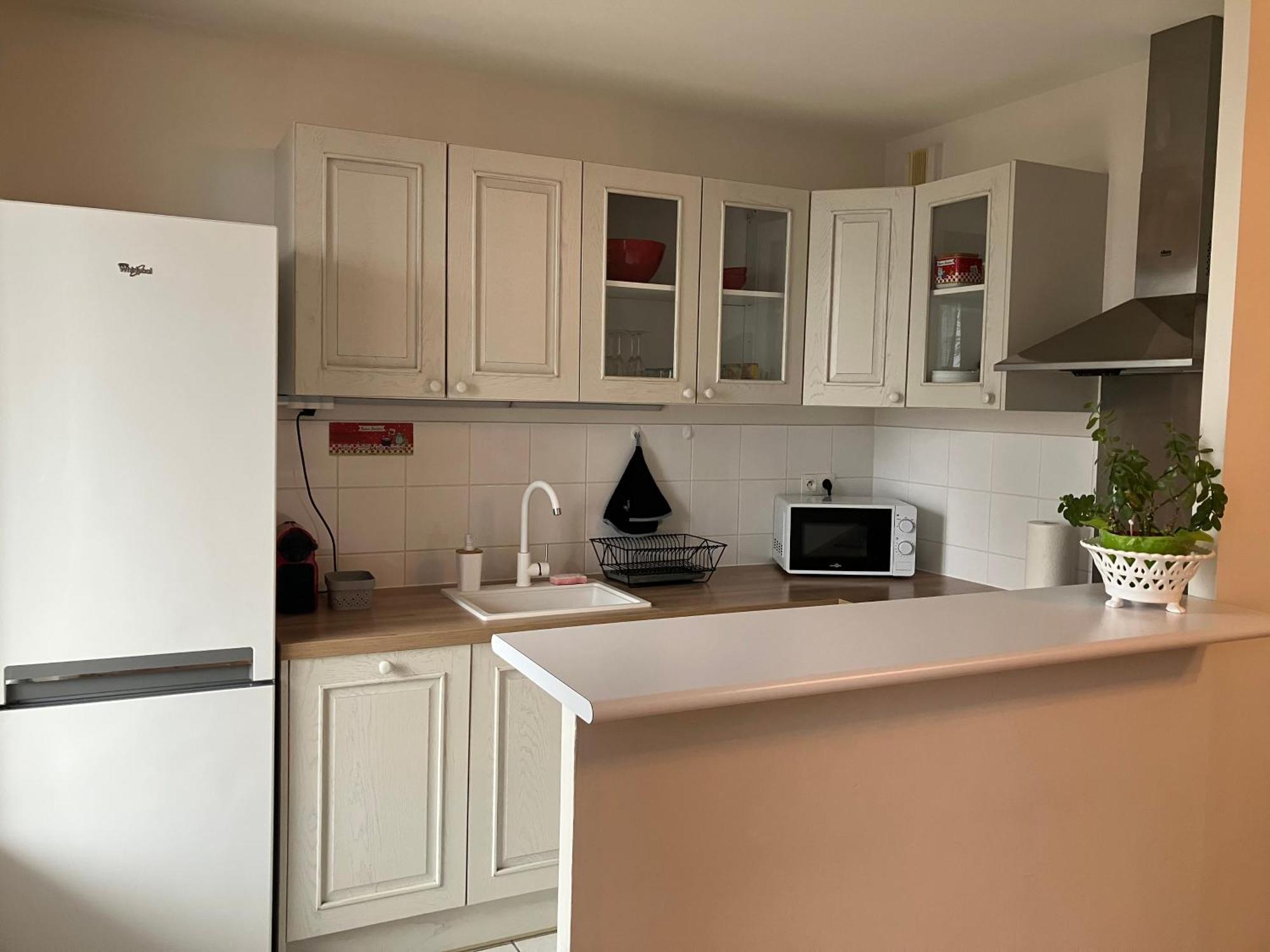 Appartement Avec Parking & Linge Inclus & Local Velos Blois Ngoại thất bức ảnh