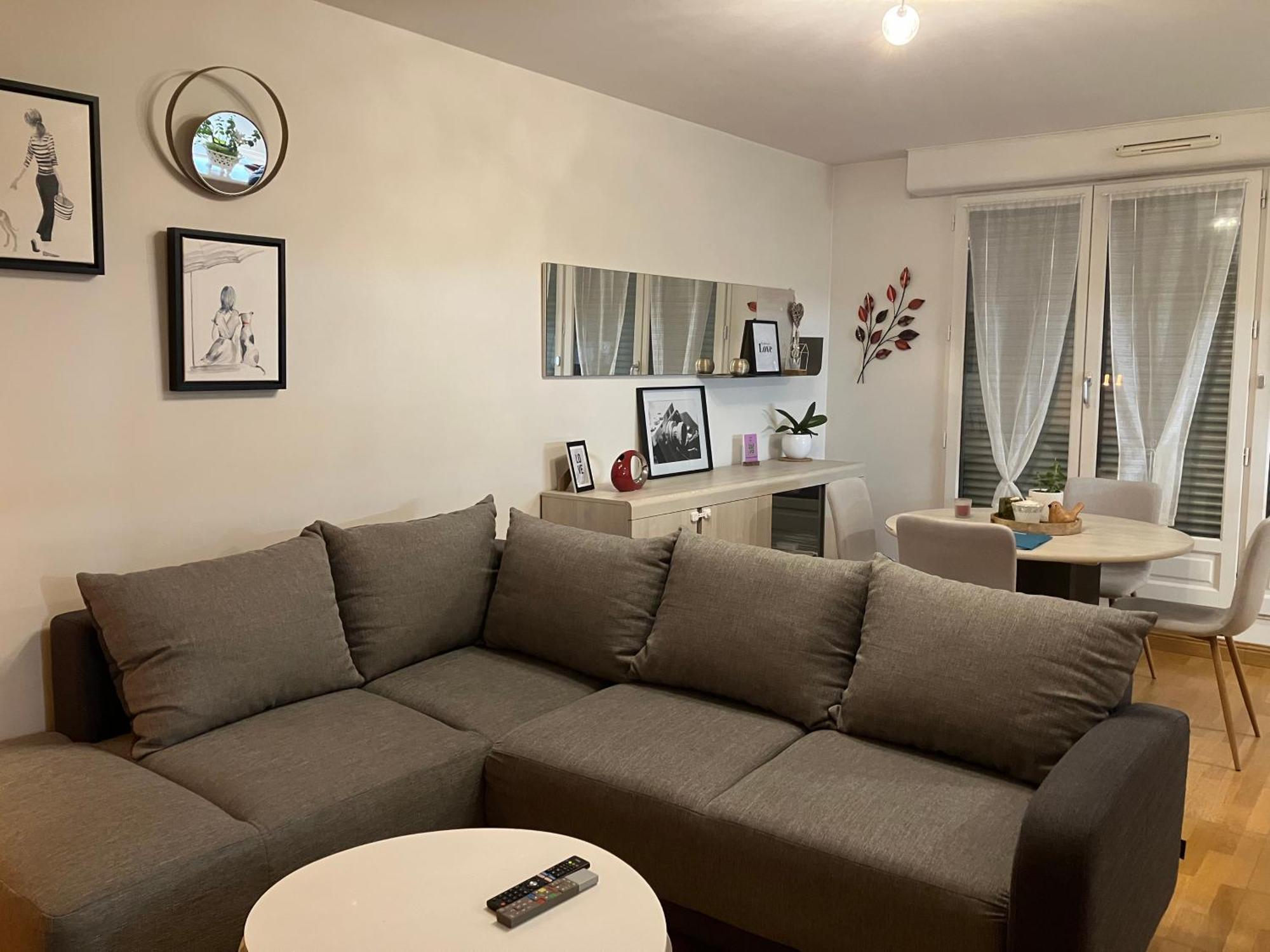 Appartement Avec Parking & Linge Inclus & Local Velos Blois Ngoại thất bức ảnh