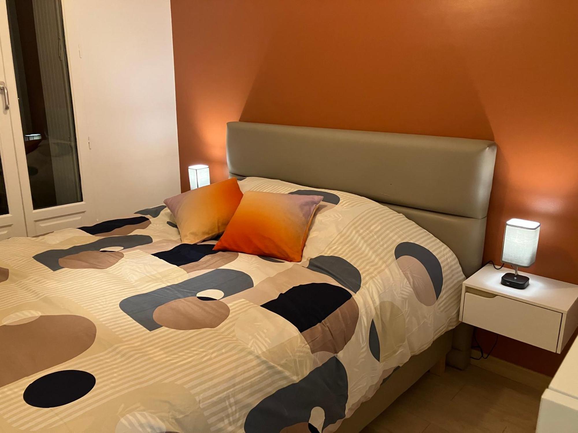 Appartement Avec Parking & Linge Inclus & Local Velos Blois Ngoại thất bức ảnh